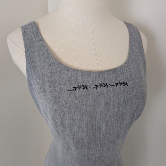 90s Mini Dress Grey Suzy Petites Pencil Embroidery Scoop High Neckline Slit - Picture 4 of 12
